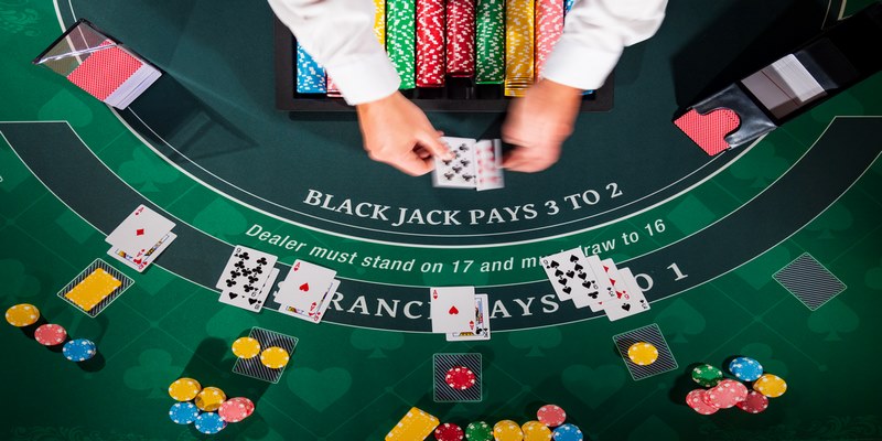 Người chơi không cược theo hiệu ứng đám đông khi chơi Blackjack